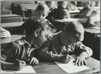 18_23_Schooljongens